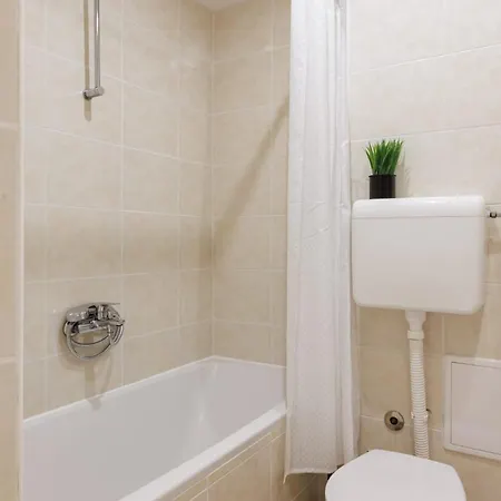 Apartman Port View *